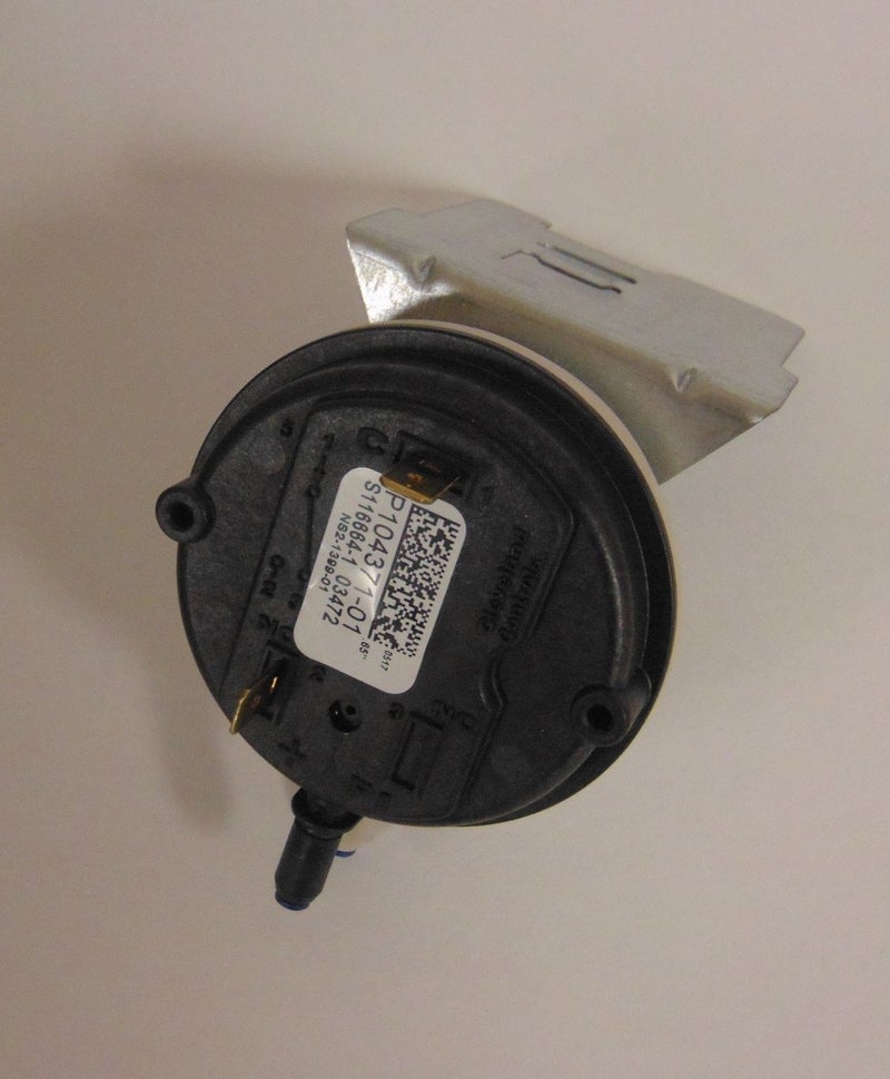 Lennox 11U64 - Pressure Switch .65 (Elev 0-4,500FT) - Image 1